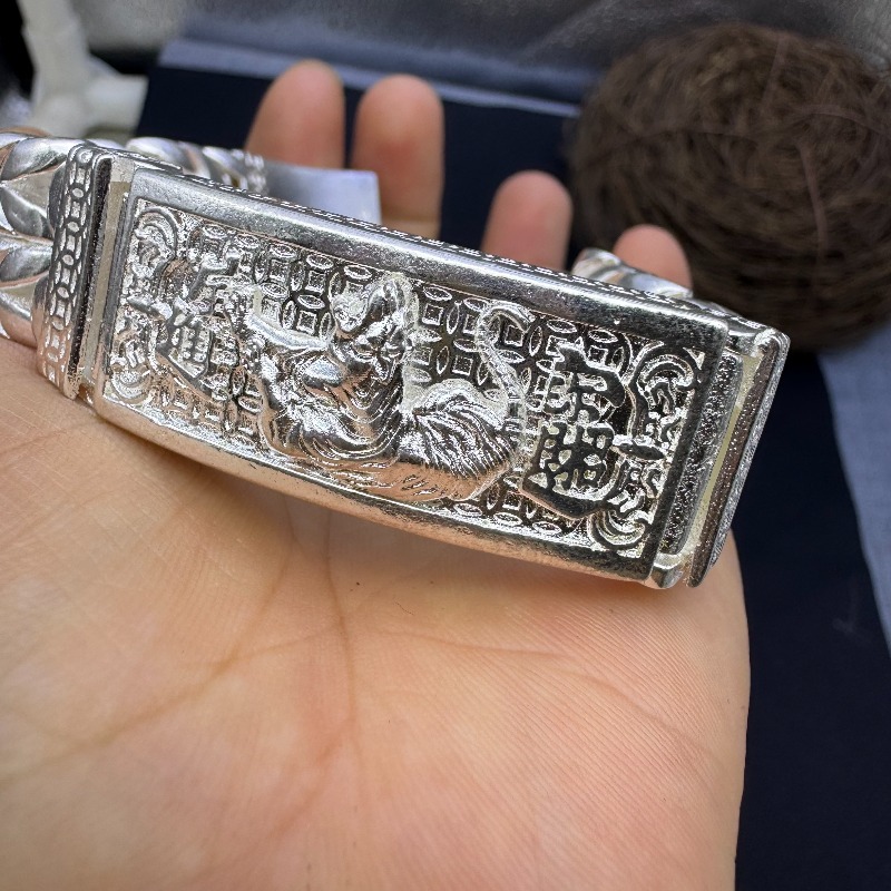 Men Accessories Nepal - Bracelet chaîne en argent ajouré motif