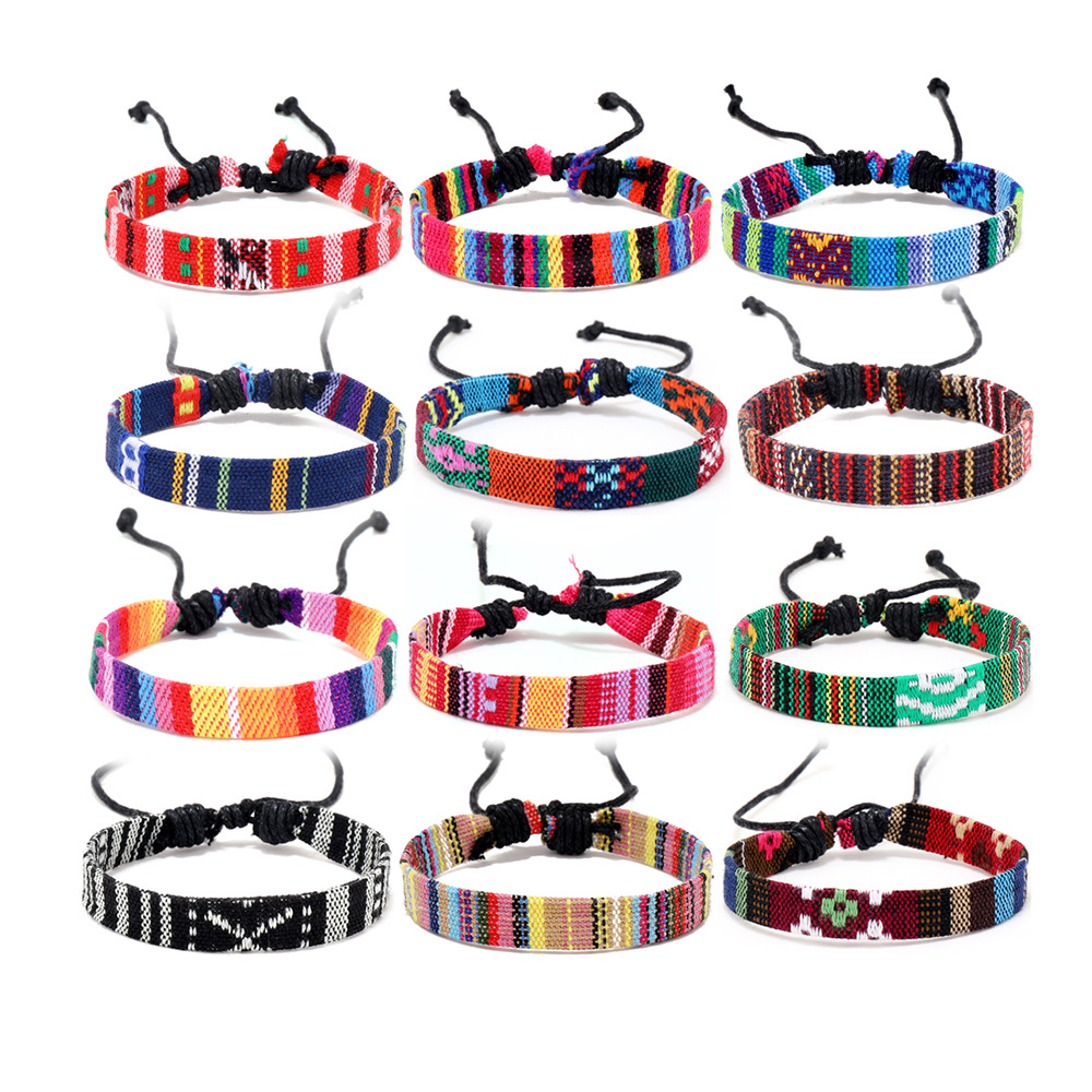 Ensemble de bracelets colorés  - Men Accessories Nepal avis et prix